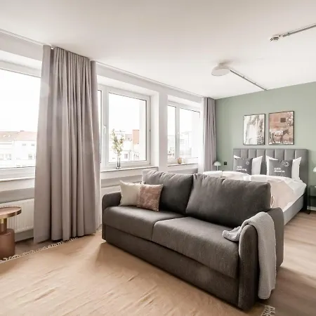 Limehome Saarbruecken Berliner Promenade Extérieur photo
