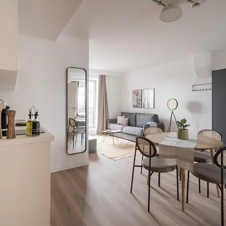 Limehome Saarbruecken Berliner Promenade Extérieur photo