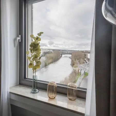 Limehome Saarbruecken Berliner Promenade Extérieur photo