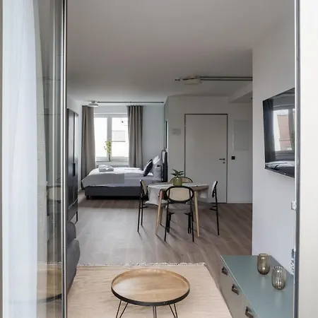 Limehome Saarbruecken Berliner Promenade Extérieur photo